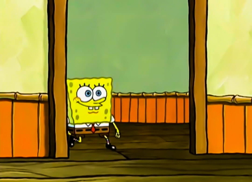 Bob Esponja entrando al salón