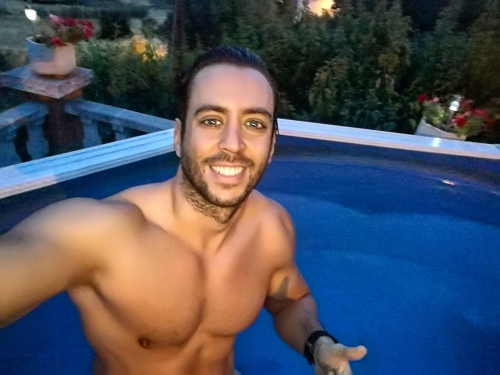 Jeje yo soy más de follar Jeje yo soy más de follar