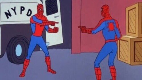 Spider-Man señalando a Spider-Man Spider-Man señalando a Spider-Man