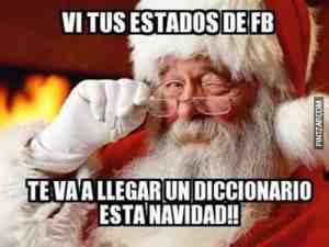 Vi tus estados de Facebook, te va a llegar un diccionario esta navidad