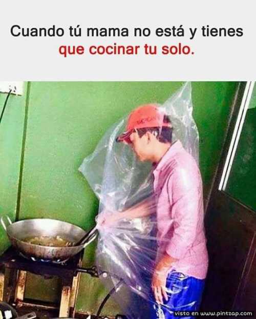 Cuando tu mama no esta y tienes que cocinar tu solo